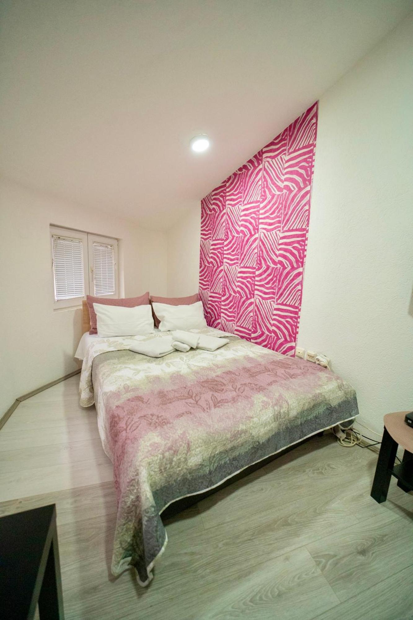 קרגיובאק Apartmani Aleksandra U Centru Grada מראה חיצוני תמונה