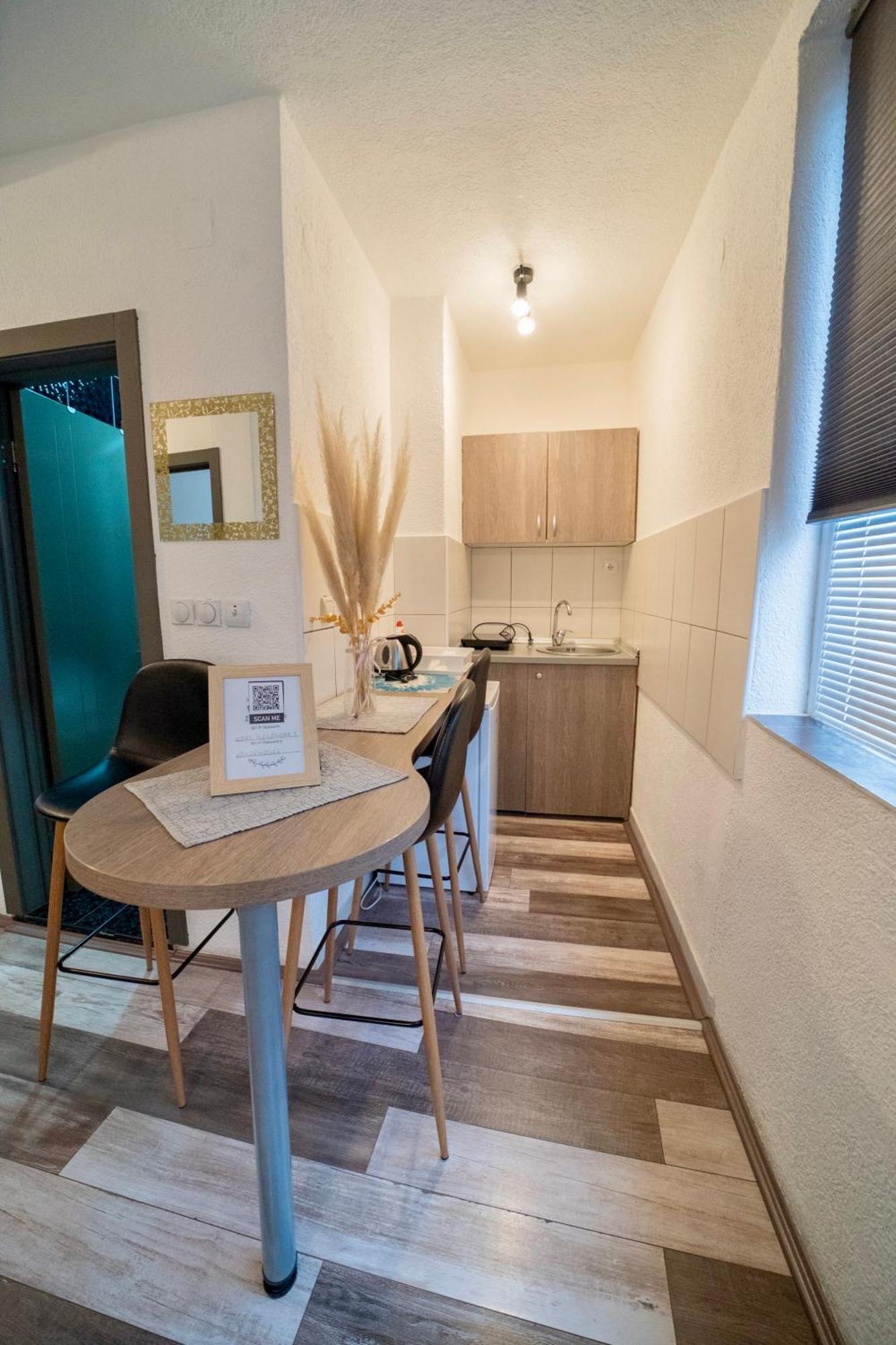קרגיובאק Apartmani Aleksandra U Centru Grada מראה חיצוני תמונה